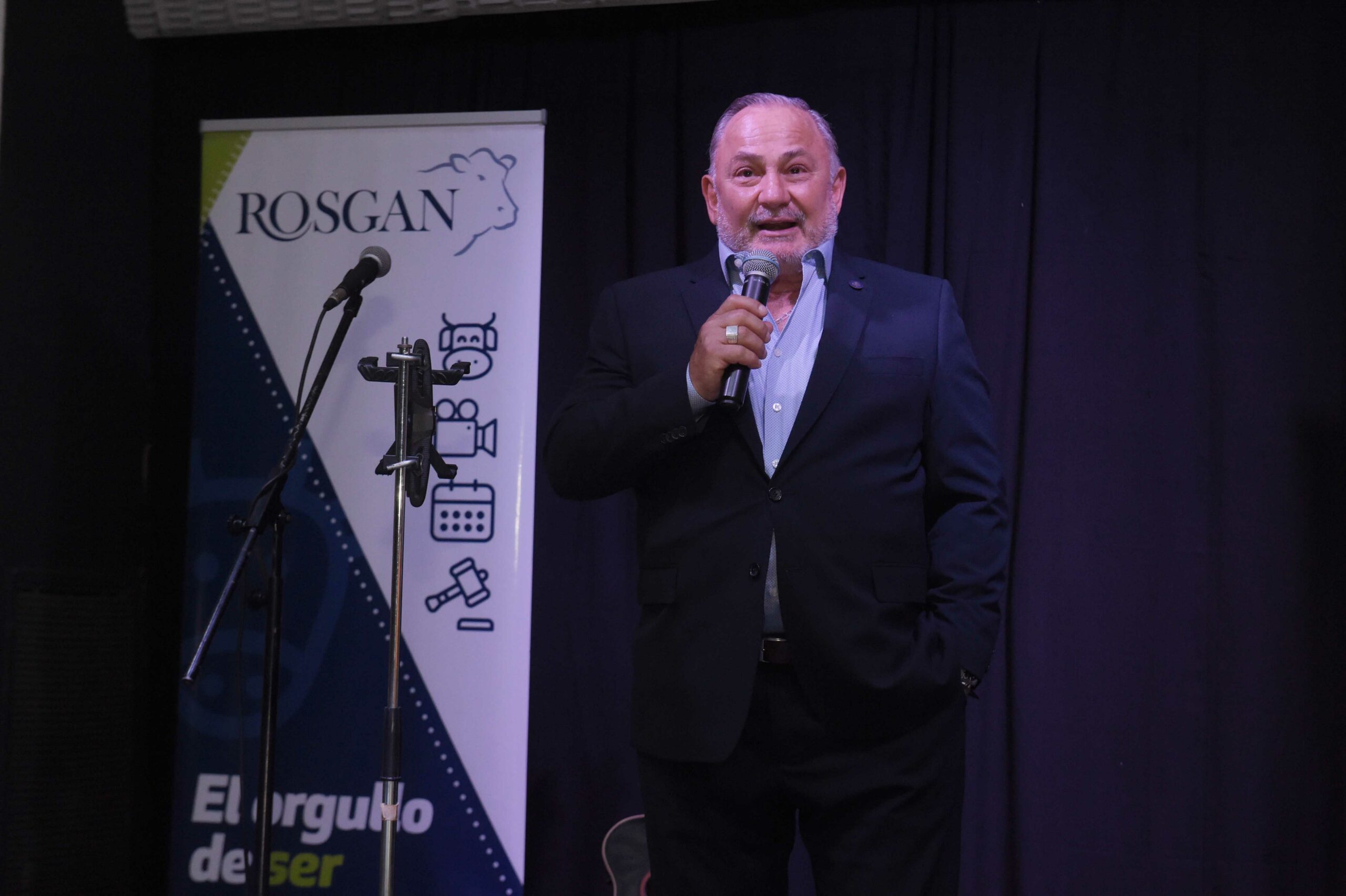 Lee más sobre el artículo Rosgan finaliza el año con todo: Gran remate y el estreno de la nueva gestión